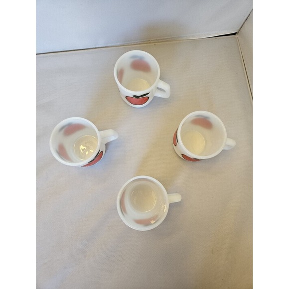 Anchor Hocking Fire King Apple Super Fruit Mug Milk Glass Glassware USA 3.5in x3 - Picture 3 of 16